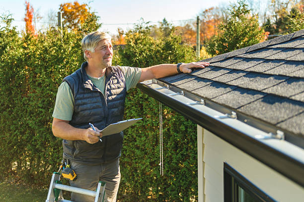 Professional Roofing technician working in Suncook, NH